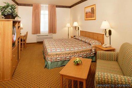 The Inn At Rolling Hills Casino & Resort Corning Rum bild